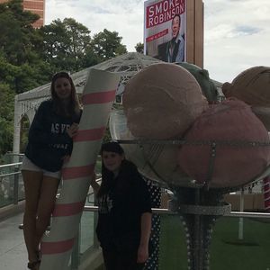 Meet your Posher, Meredith